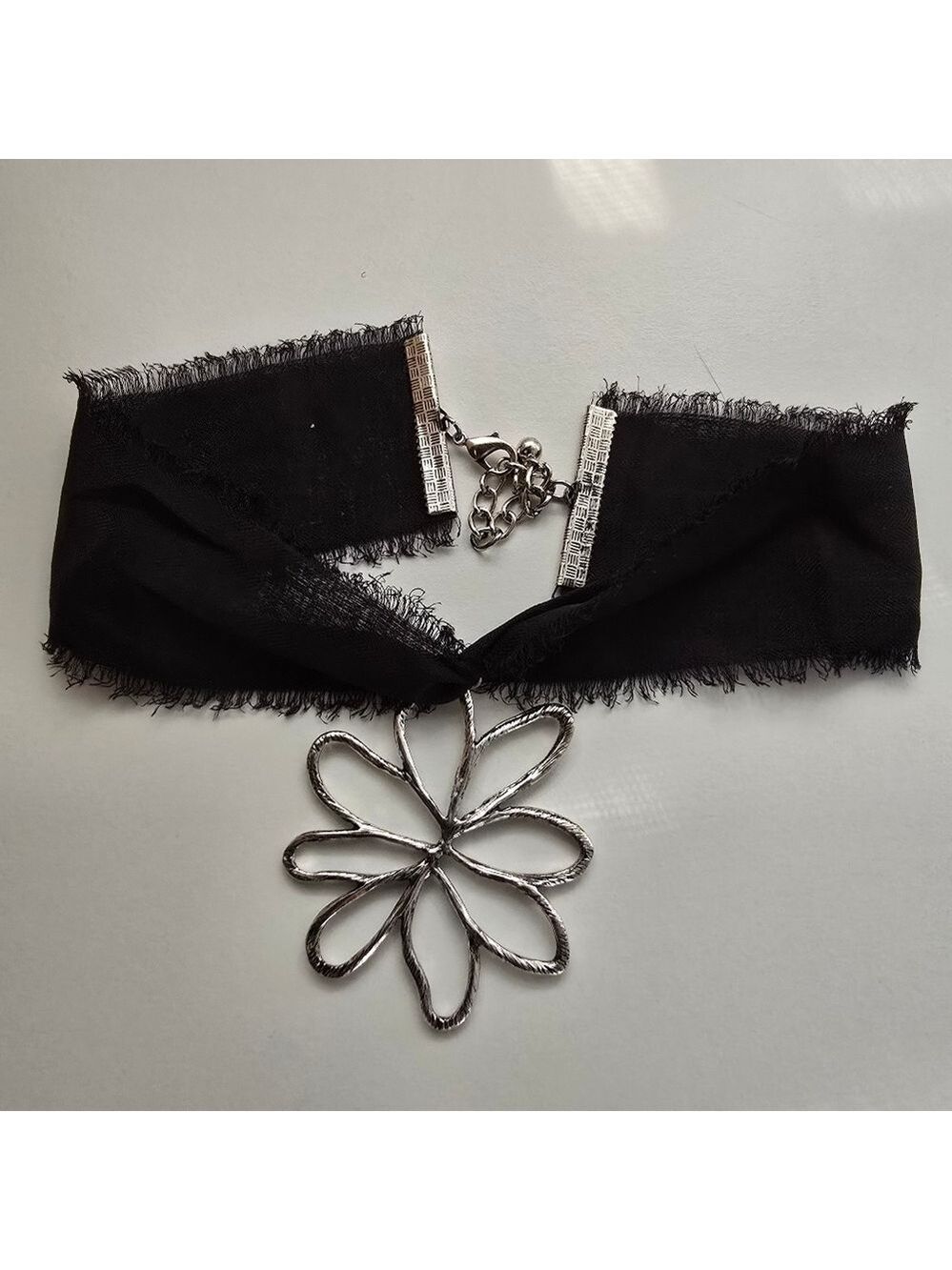 NWT Valija Black Floral Annabelle Choker Ribbon Necklace
